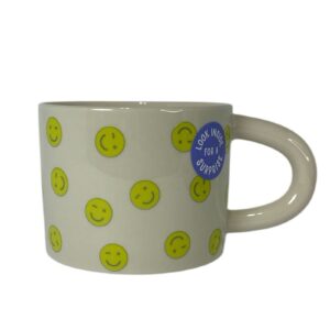 Room Essentials Stoneware Mug Smiley Happy Face Wink